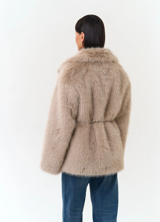фото Женская куртка из эко меха модель № 33867
