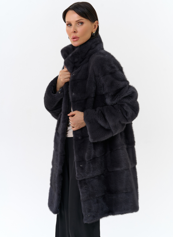 Норковая шуба с воротником стойка в цвете графит