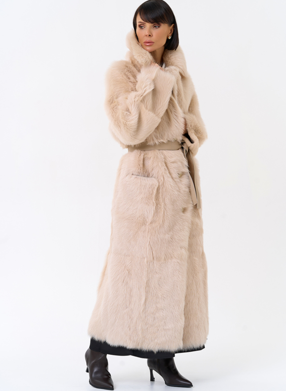 Женская двухсторонняя дубленка с поясом