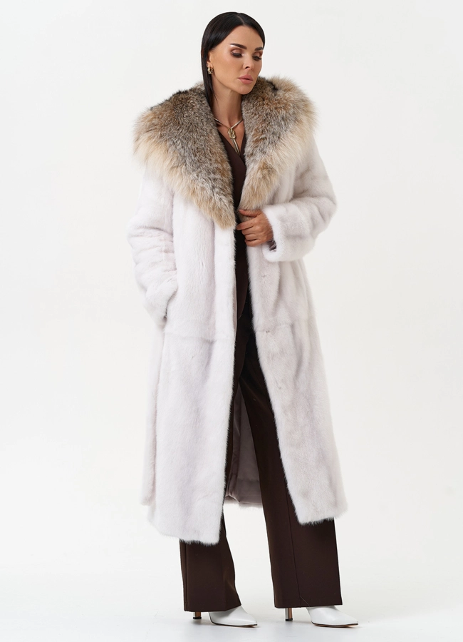Женская шуба из меха норки с капюшоном из меха рыси модель № 29530 универмаг малина
