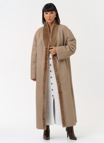 Двухсторонняя женская дубленка с декоративным поясом