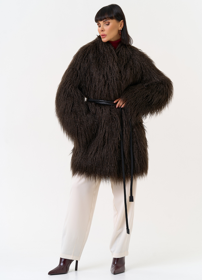 Женская шуба из эко меха коричневого цвета модель № 31530 в кредит