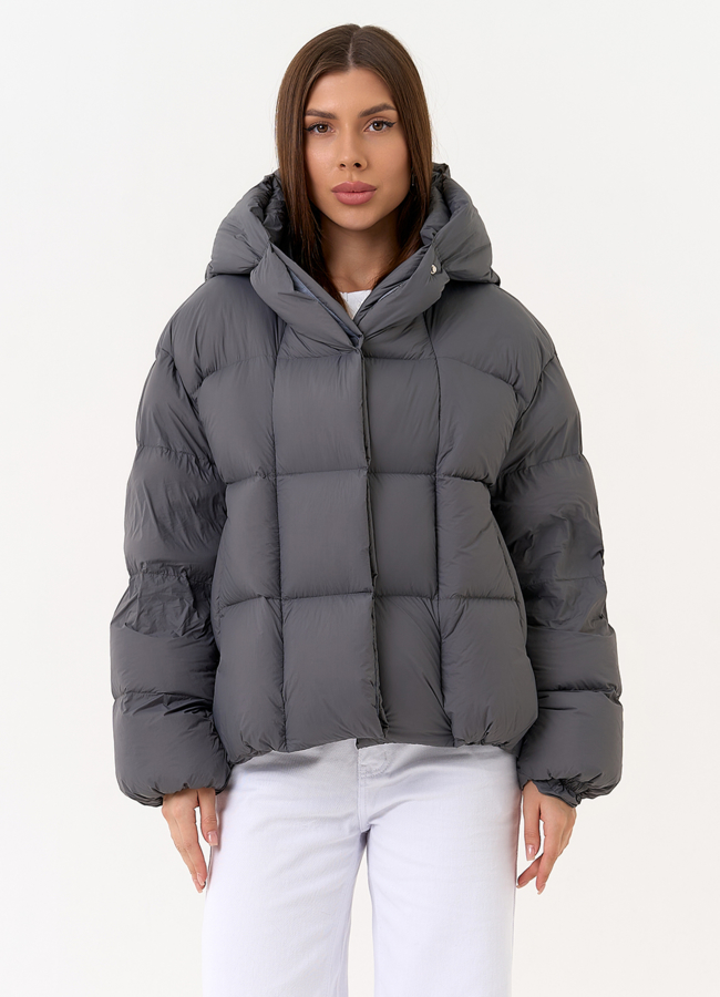 Короткий пуховик с трикотажной манишкой модель № 31539 в кредит