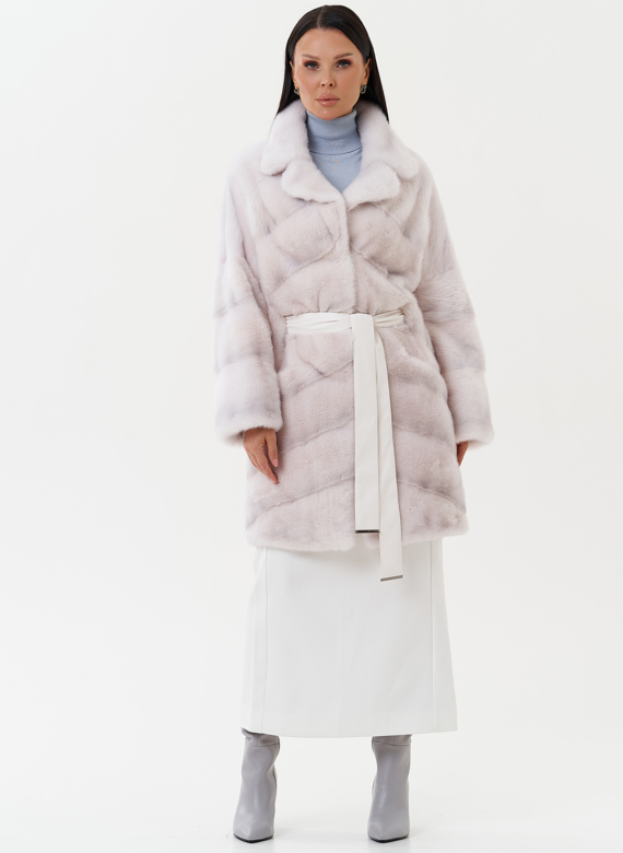 Шуба из норки с английским воротником 