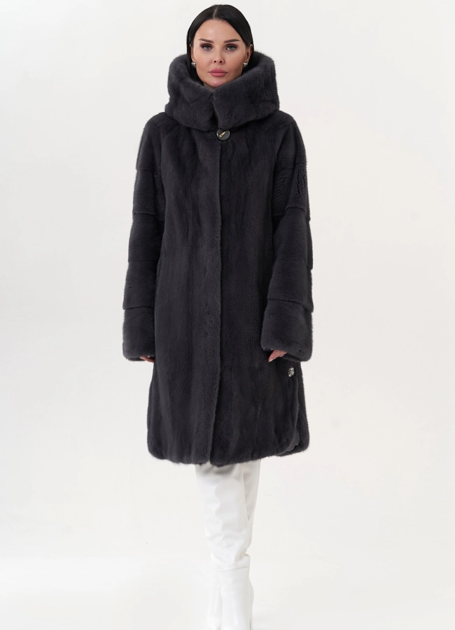 фото Шуба из норки в цвете графит модель № 24812