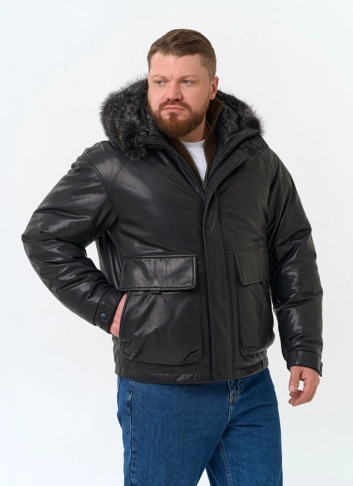 Мужской пуховик из натуральной кожи с мехом енота на капюшоне фото